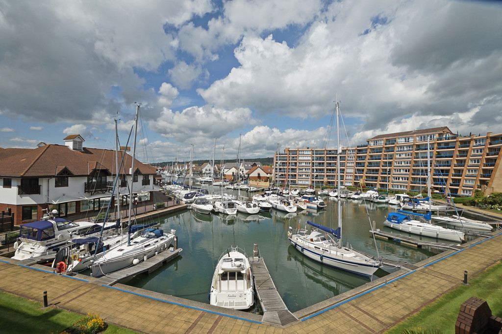 Property in Oyster Quay, Port Solent, Portsmouth, PO6 4TE