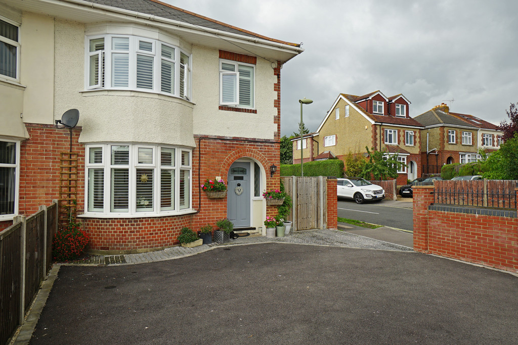 Estate Agents in Port Solent Residential Sales and Letting Agent