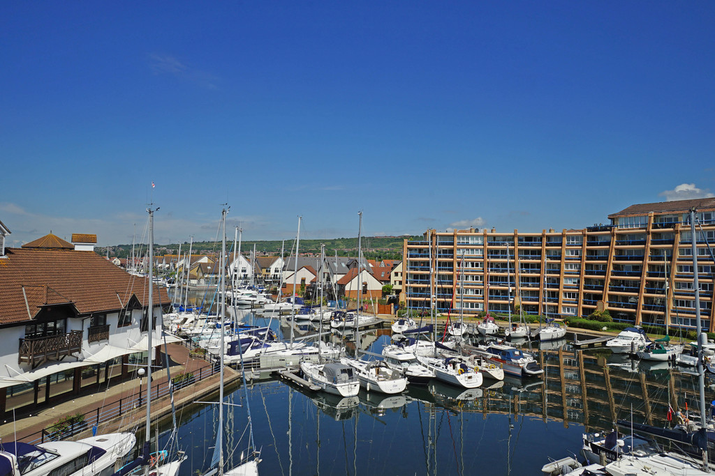 Property in Oyster Quay, Port Solent, Portsmouth, PO6 4TE