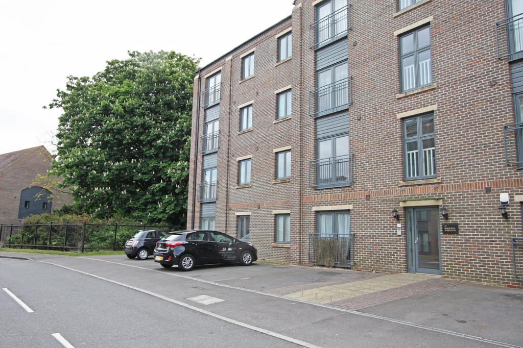 Property in Bridport House, Heritage Way, Gosport, PO12 4WF