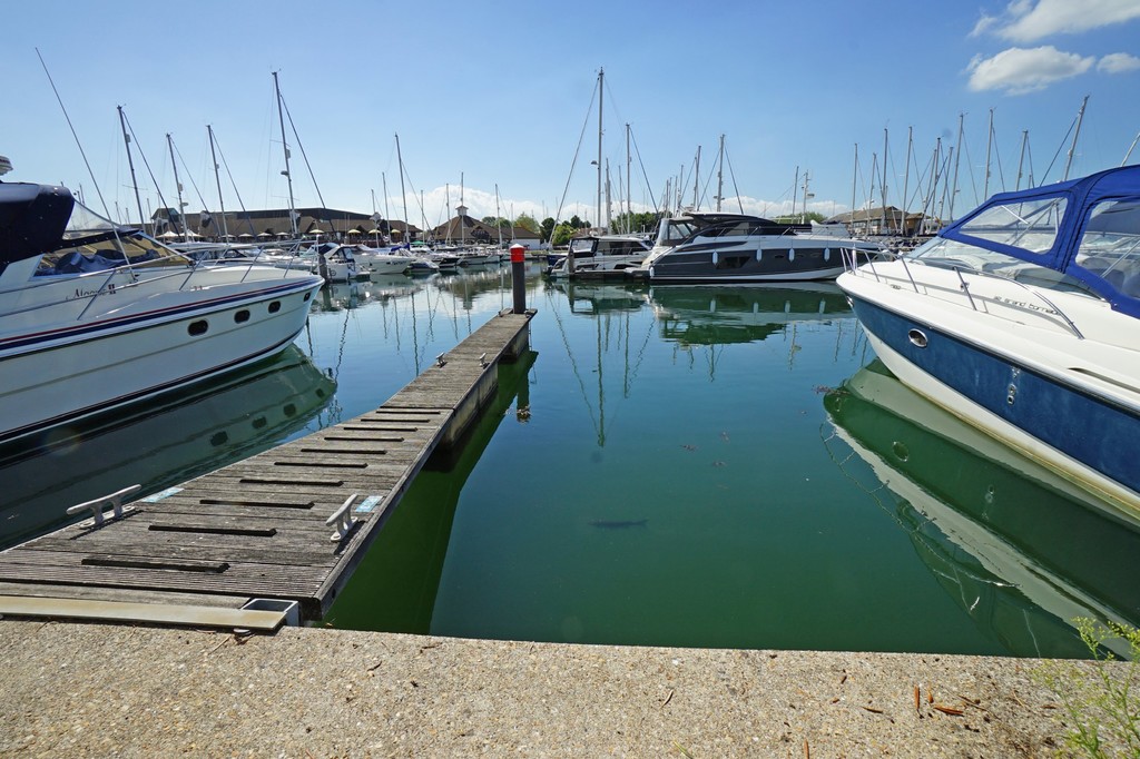 Property in Bryher Island, Port Solent, Portsmouth, PO6 4UE