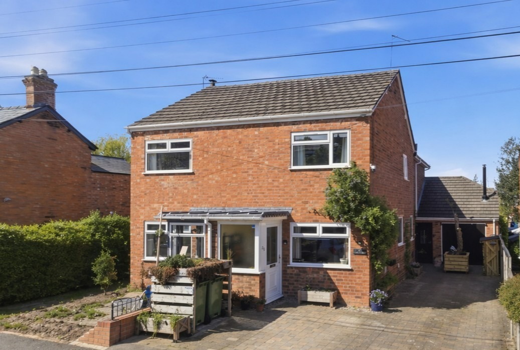 Lower Quest Hills Road, Malvern