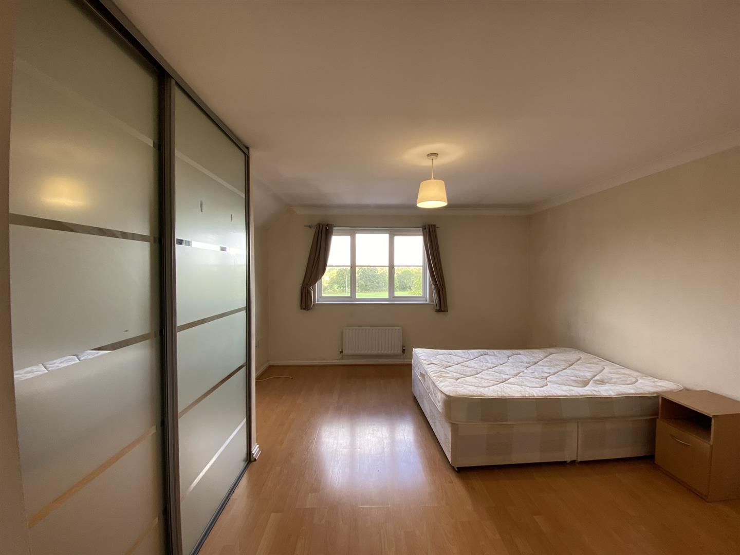 Walsworth Road, Hitchin, SG4