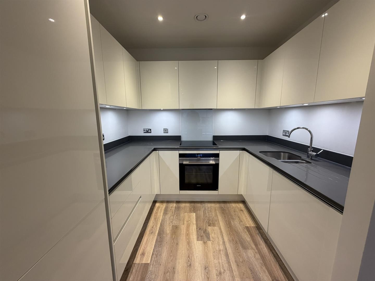 Millar House, Borehamwood, WD6