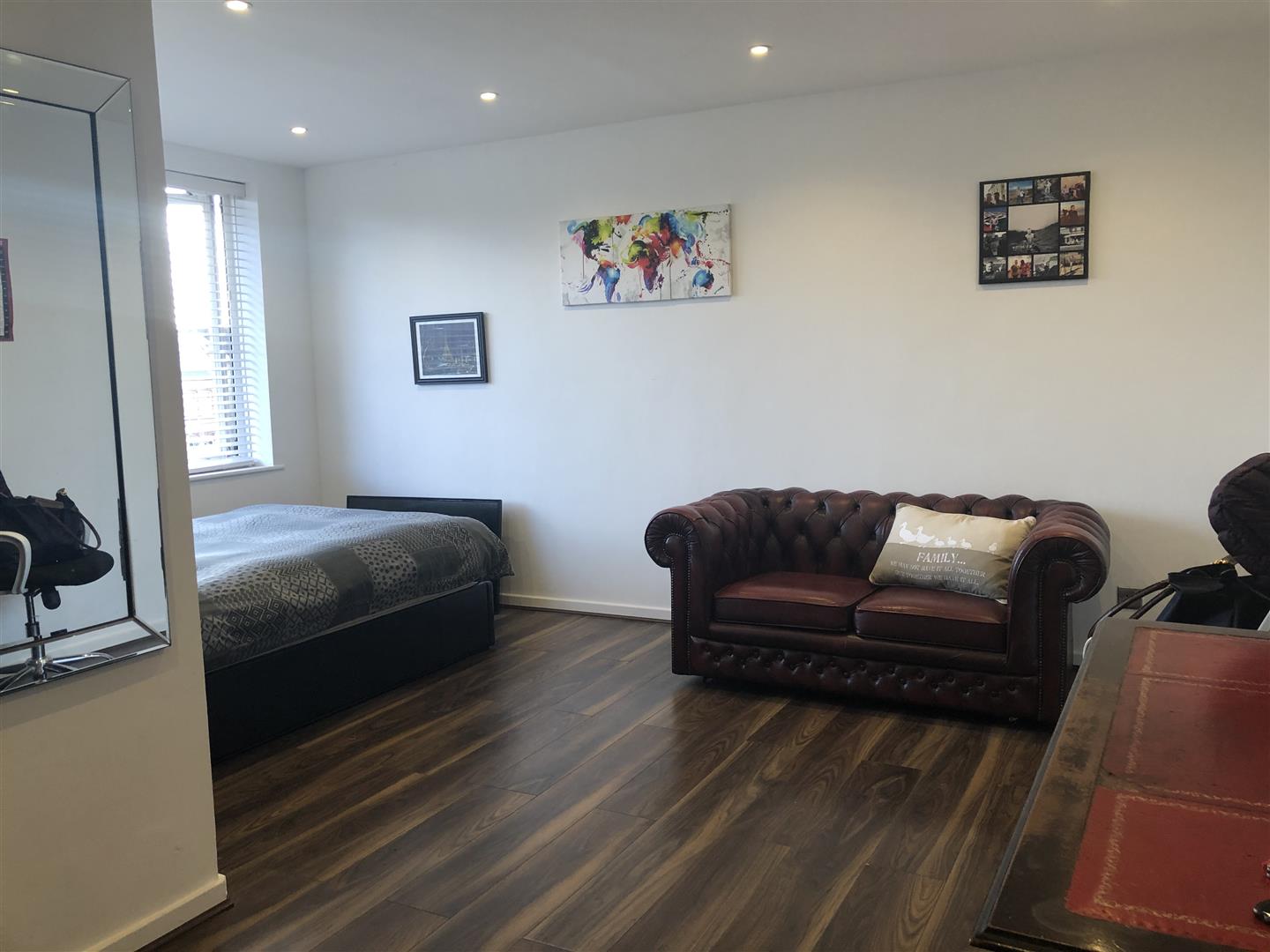 Hartley House, London, N3