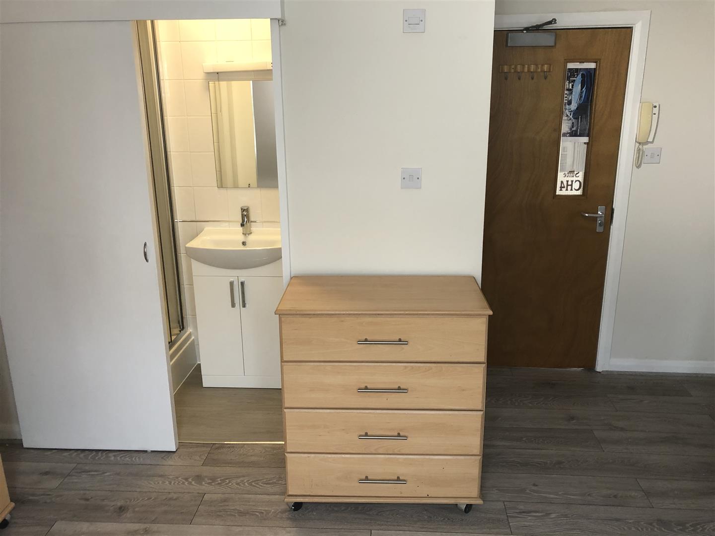 Brent Street, Hendon, NW4