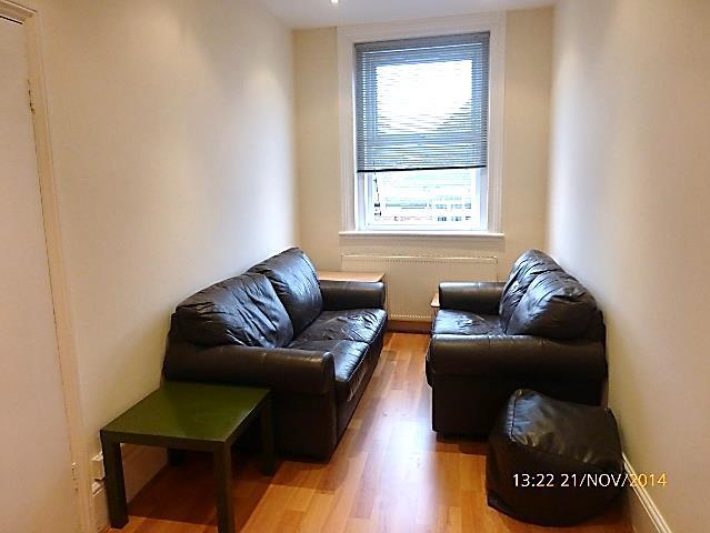 High Street, Edgware, HA8