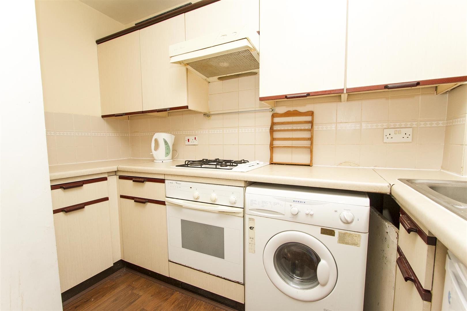 Raven Close, London, NW9