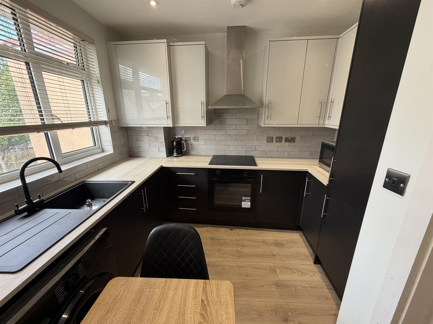 Cool Oak Lane, London, NW9