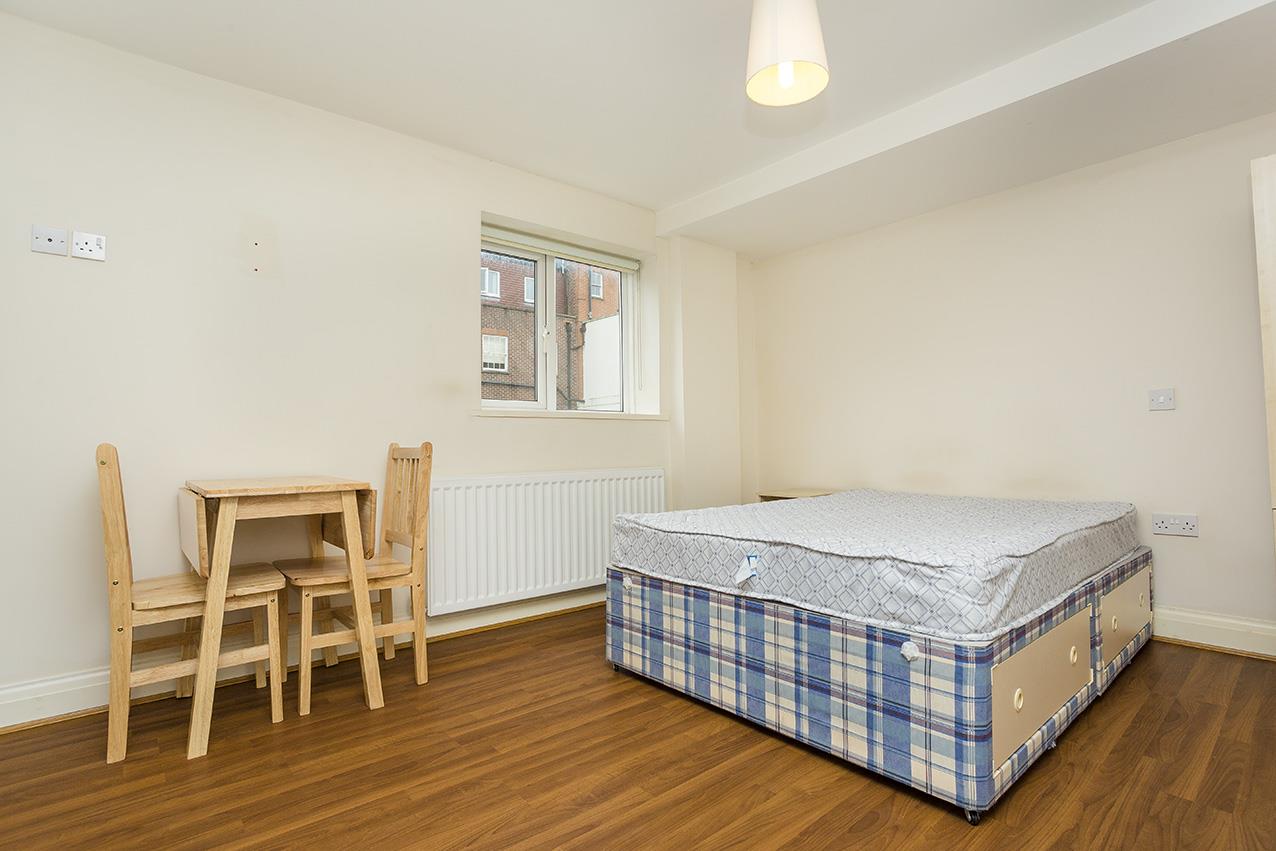 Lodge Road, Hendon, NW4
