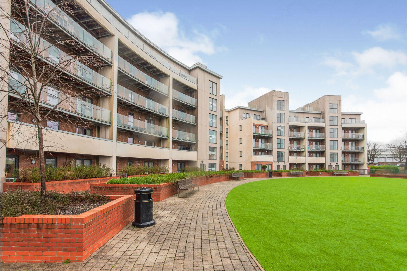 Manor Way, Borehamwood, WD6