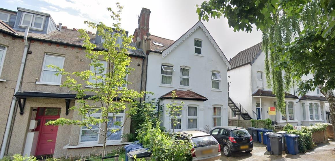 Sunningfields Road, Hendon, NW4