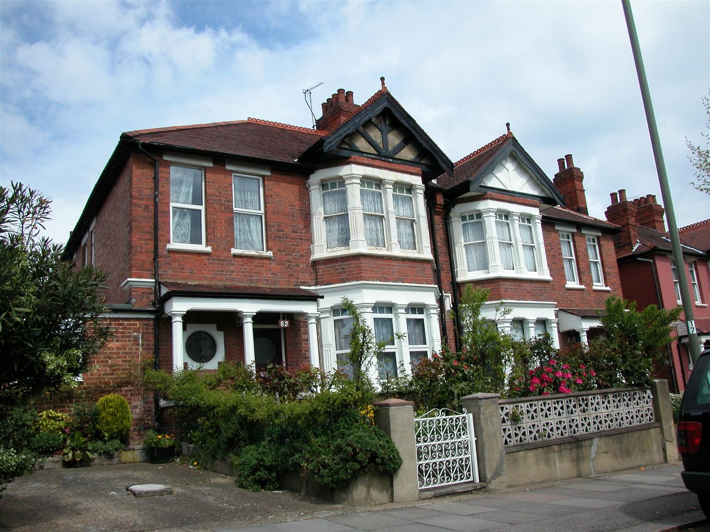Vivian Avenue, Hendon, NW4