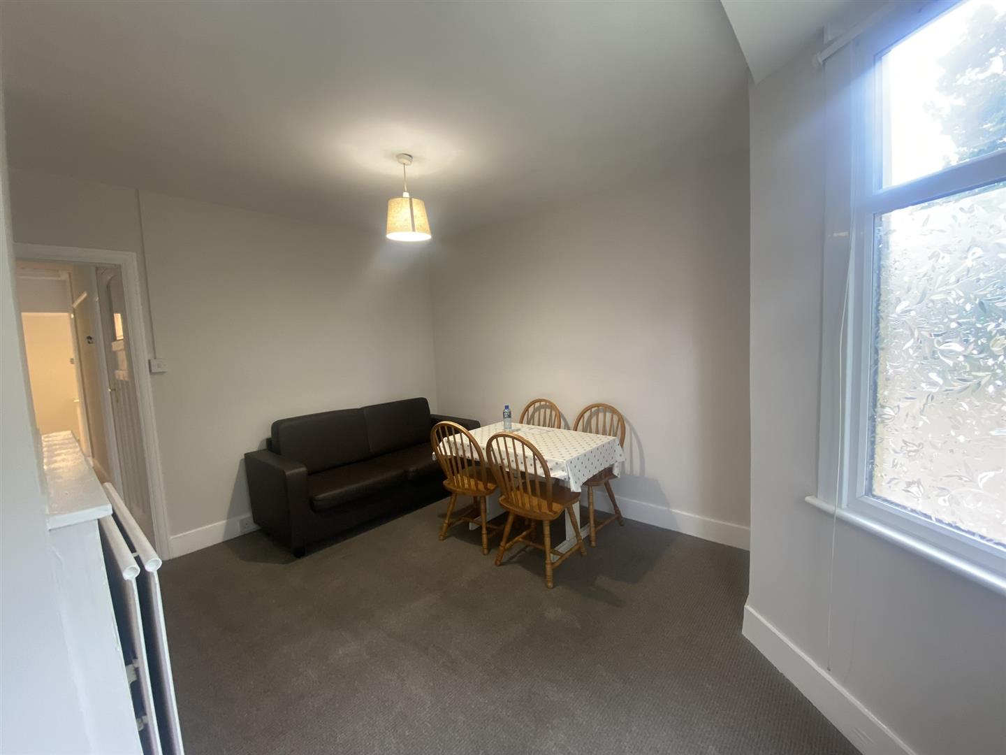 Victoria Road, London, NW4