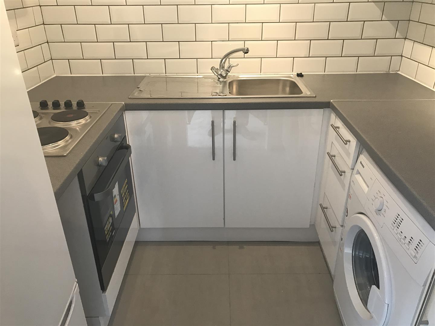 Camarthen Green, Colindale, NW9