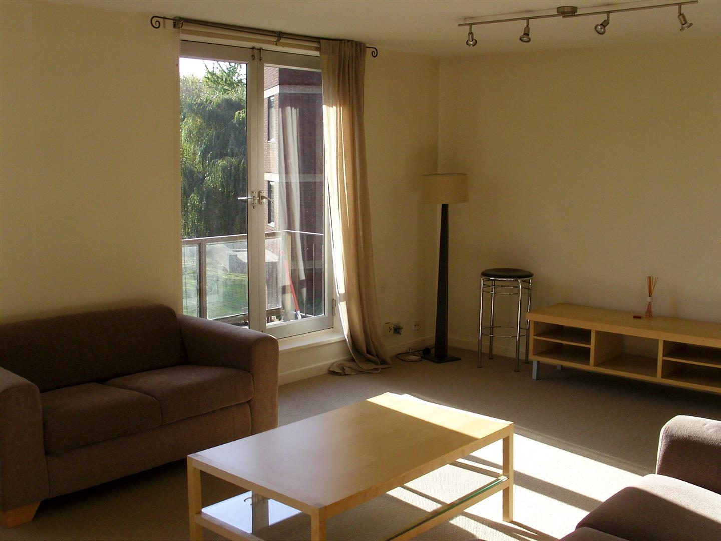 Verulam Ct, Woolmead Ave, Hendon, NW9