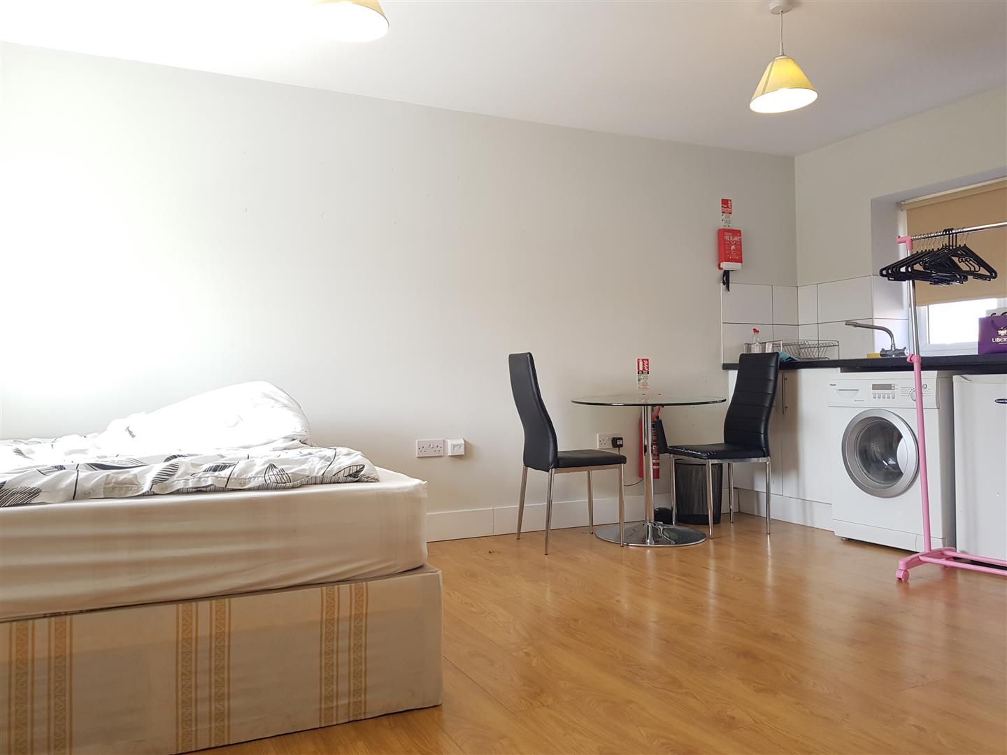 Chapel Walk, hendon, NW4
