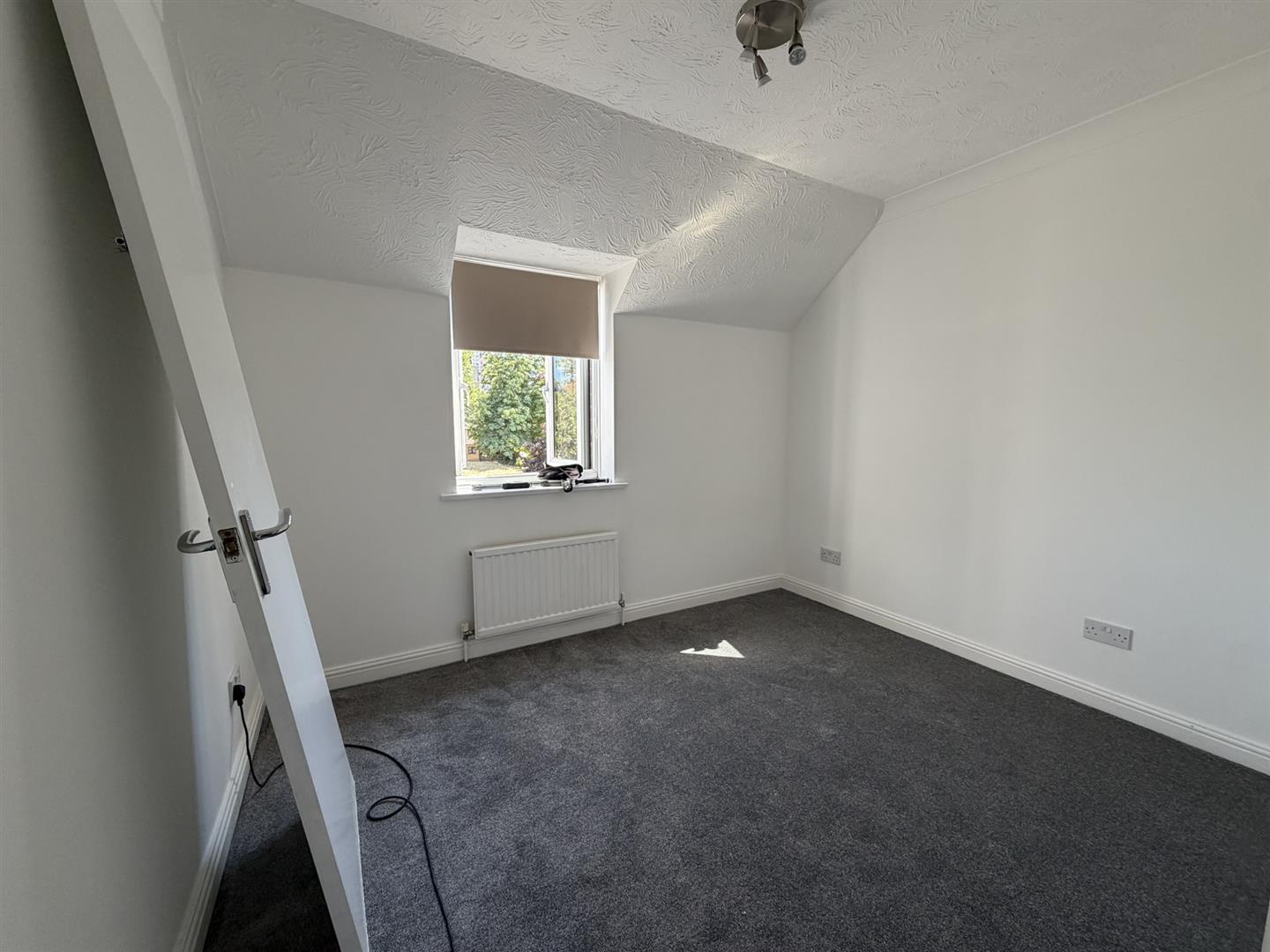 2 Swan Drive, London, NW9