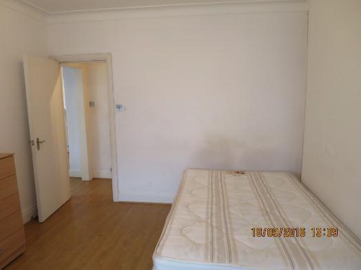 Babington Road, London, NW4