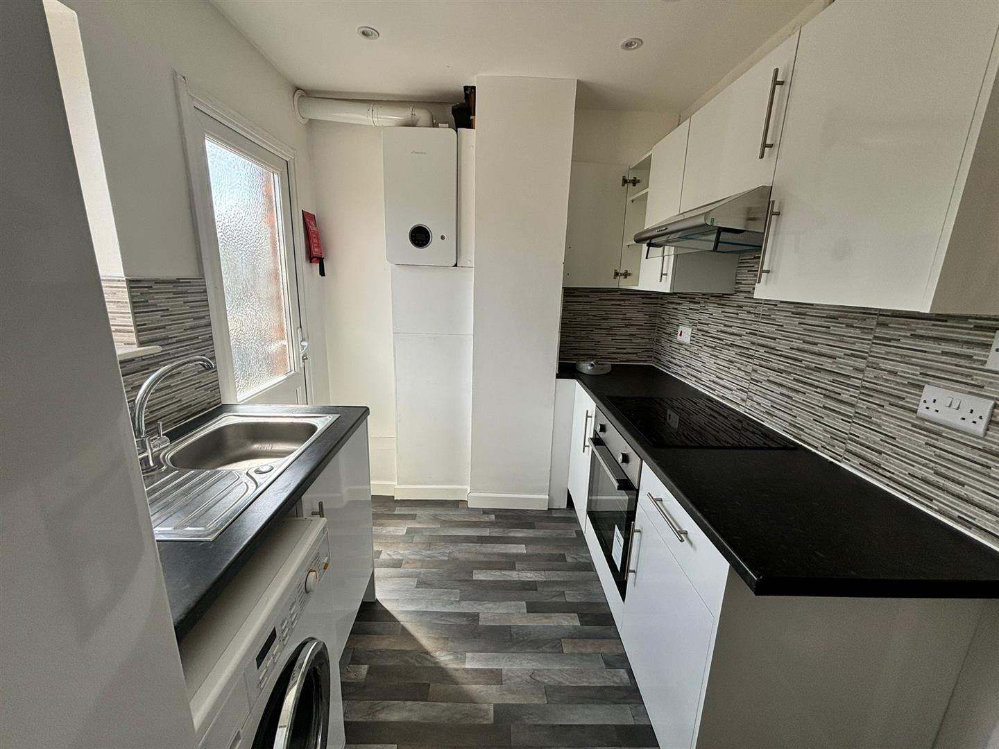 Parson Street, London, NW4