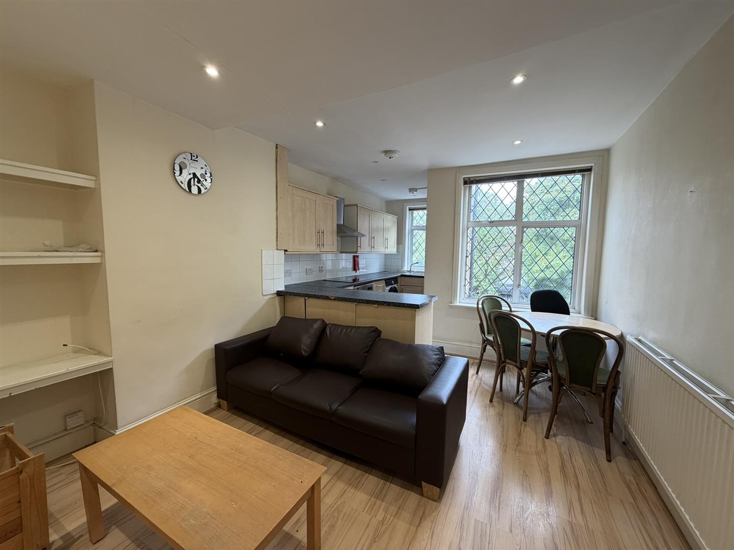 Greyhound Hill, London, NW4