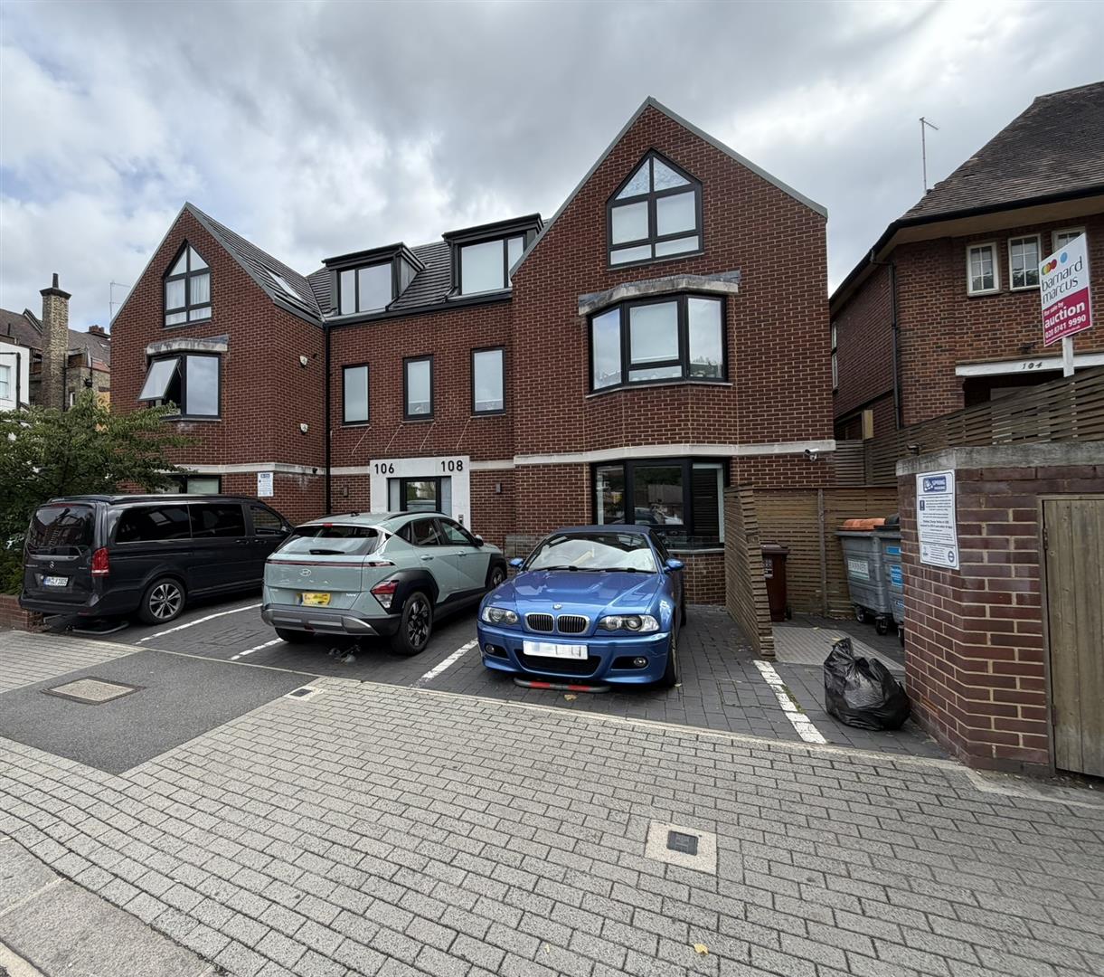 Hodford Road, London, NW11