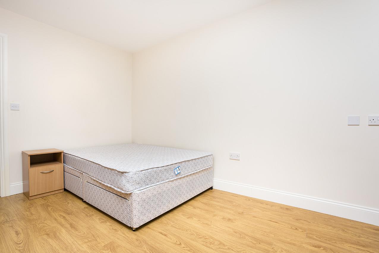 Bunns Lane, London, NW7