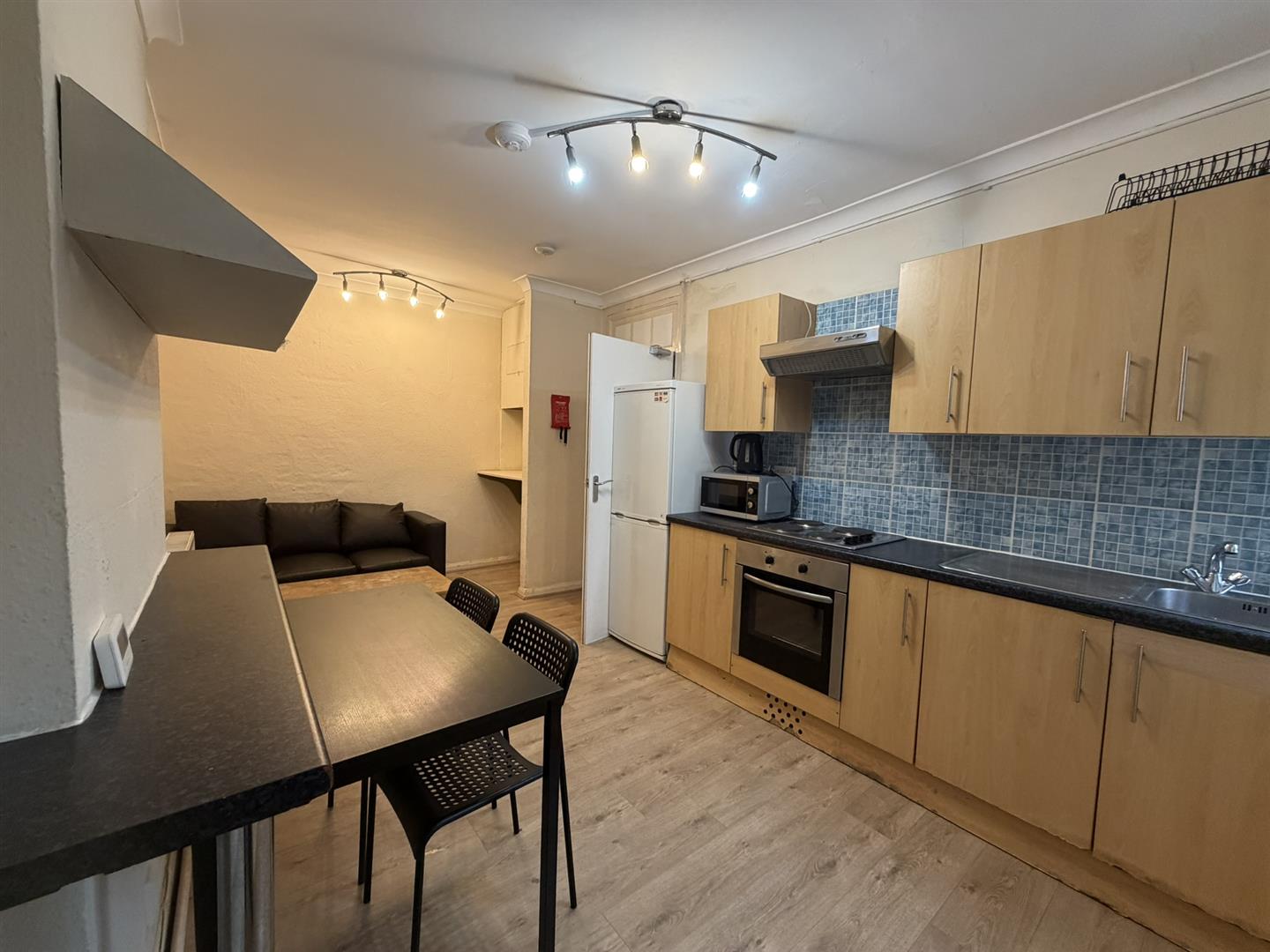 Finchley Lane, London, NW4