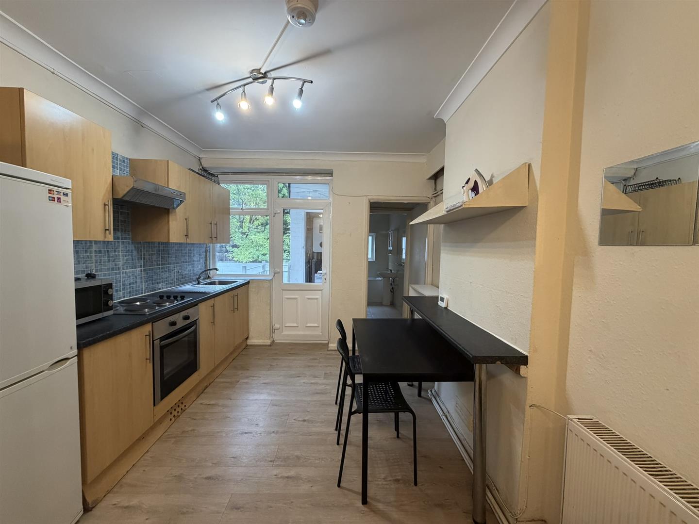 Finchley Lane, London, NW4