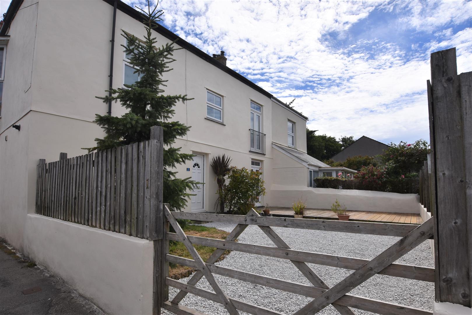 Property in North Pool Road, Illogan, Redruth