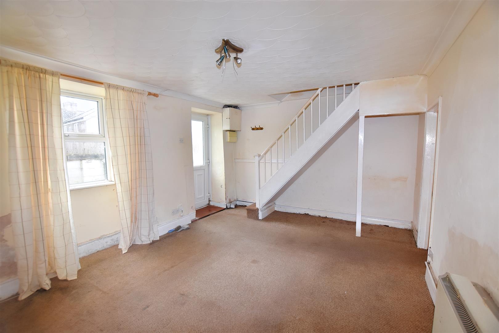 Property in Hillside Terrace, East End, Redruth