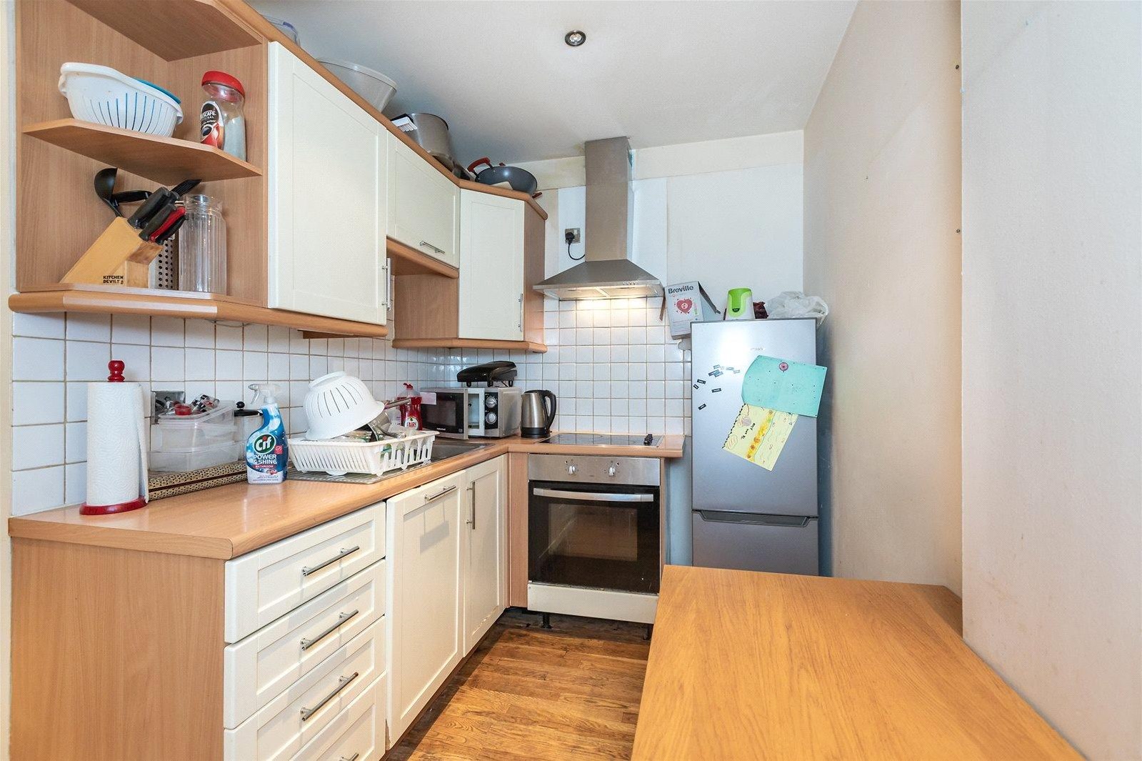 Property in Caledonian Road, London, N1