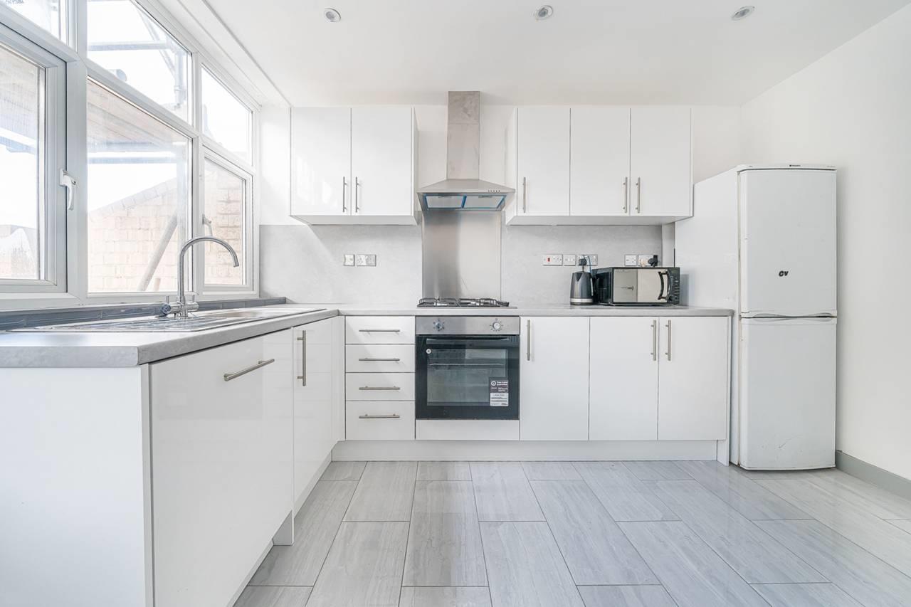 Broomfield, London, E17