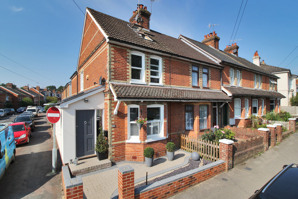 Sumner Pridham Sales Estate Agents in Tunbridge Wells