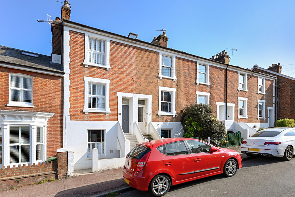 Property in Silverdale Road, Tunbridge Wells