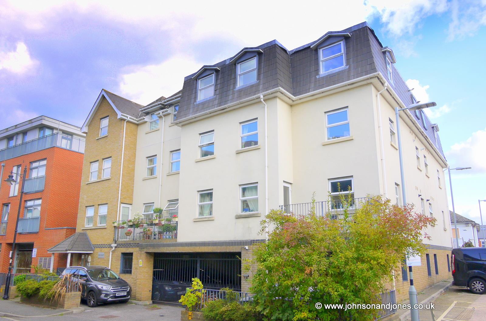Fox Lane North, Chertsey, KT16