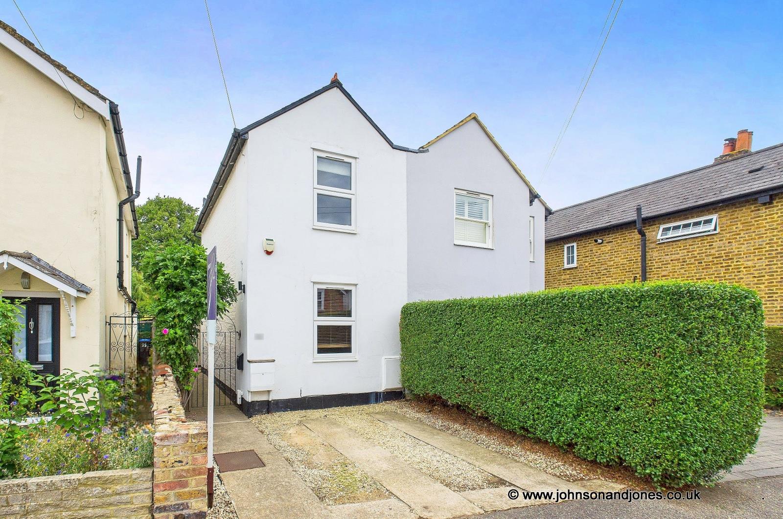 Station Road, Chertsey, KT16
