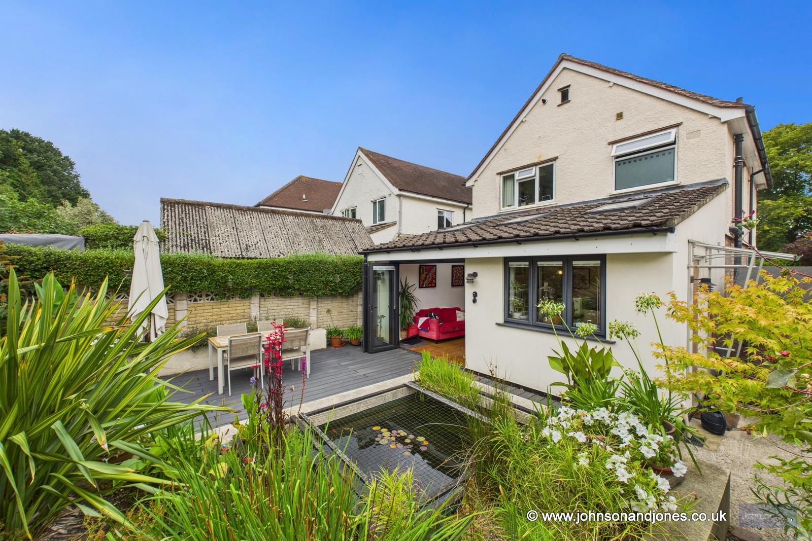 Brox Road, Chertsey, KT16