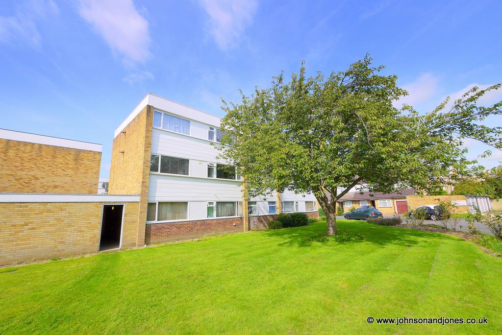Hazelbank Court, Chertsey, KT16