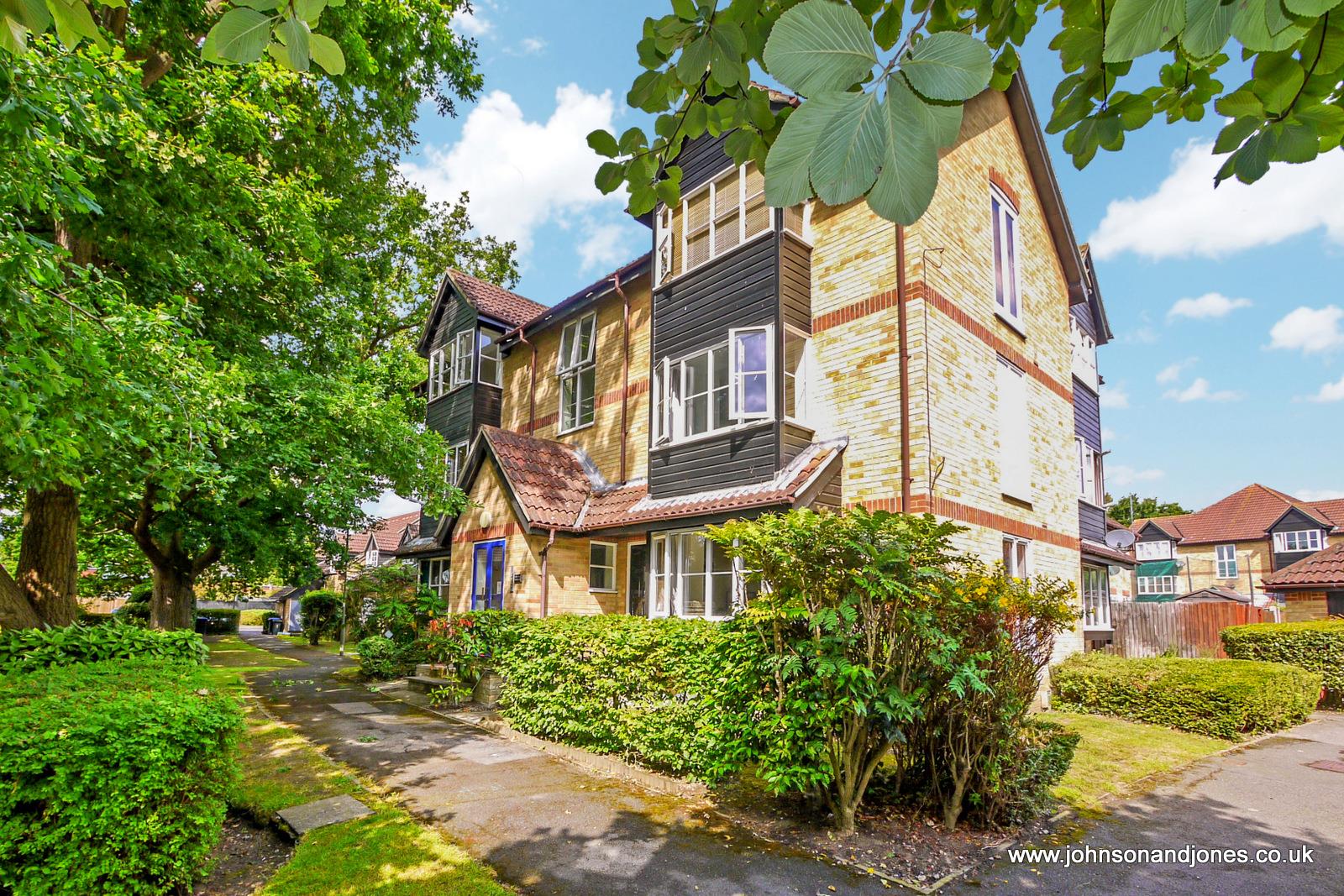 Williams Close, Addlestone, KT15