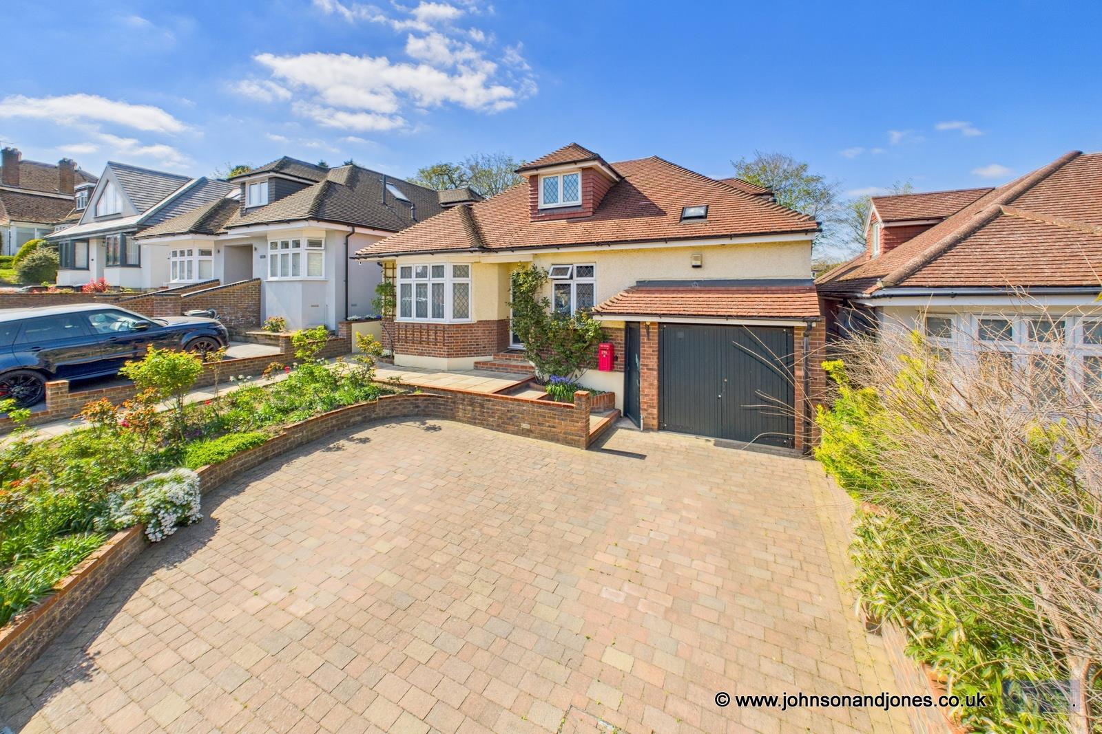 Ferndale Avenue, Chertsey, KT16