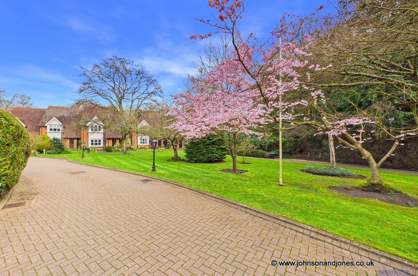 Staines Lane, Chertsey, KT16