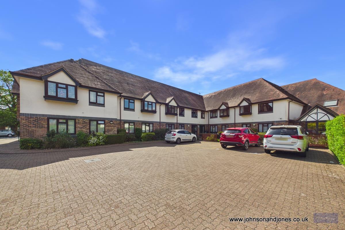 Abbey Road, Chertsey, KT16