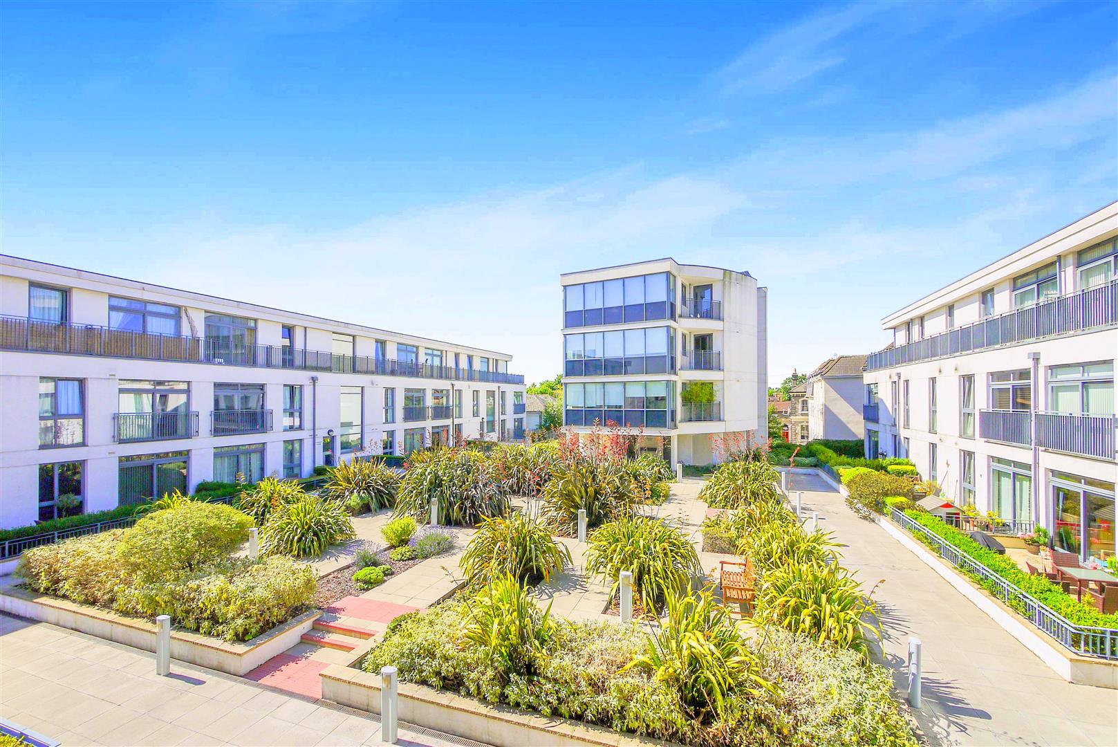 Guildford Street, Chertsey, KT16