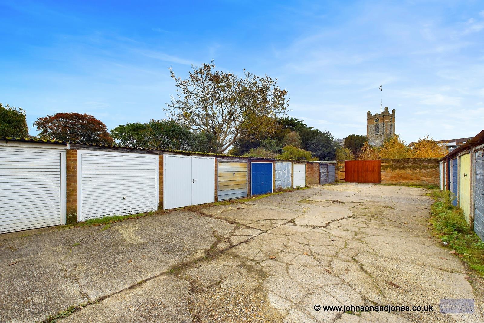 Colonels Lane, Chertsey, KT16