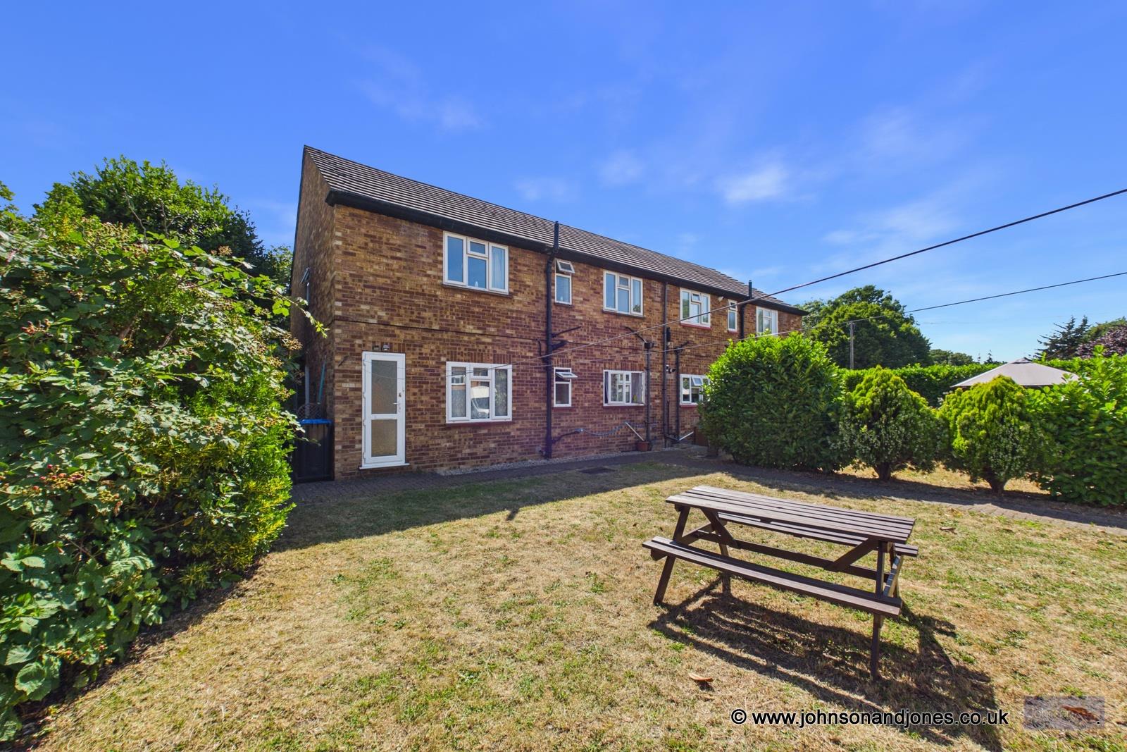 Stepgates, Chertsey, KT16