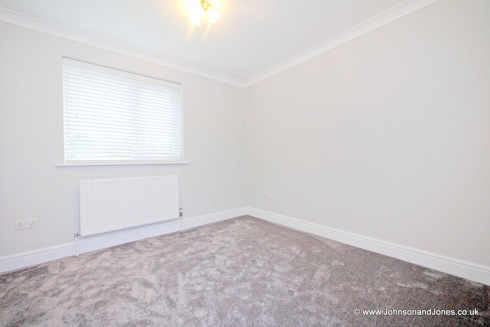 Springfields Close, Chertsey, KT16