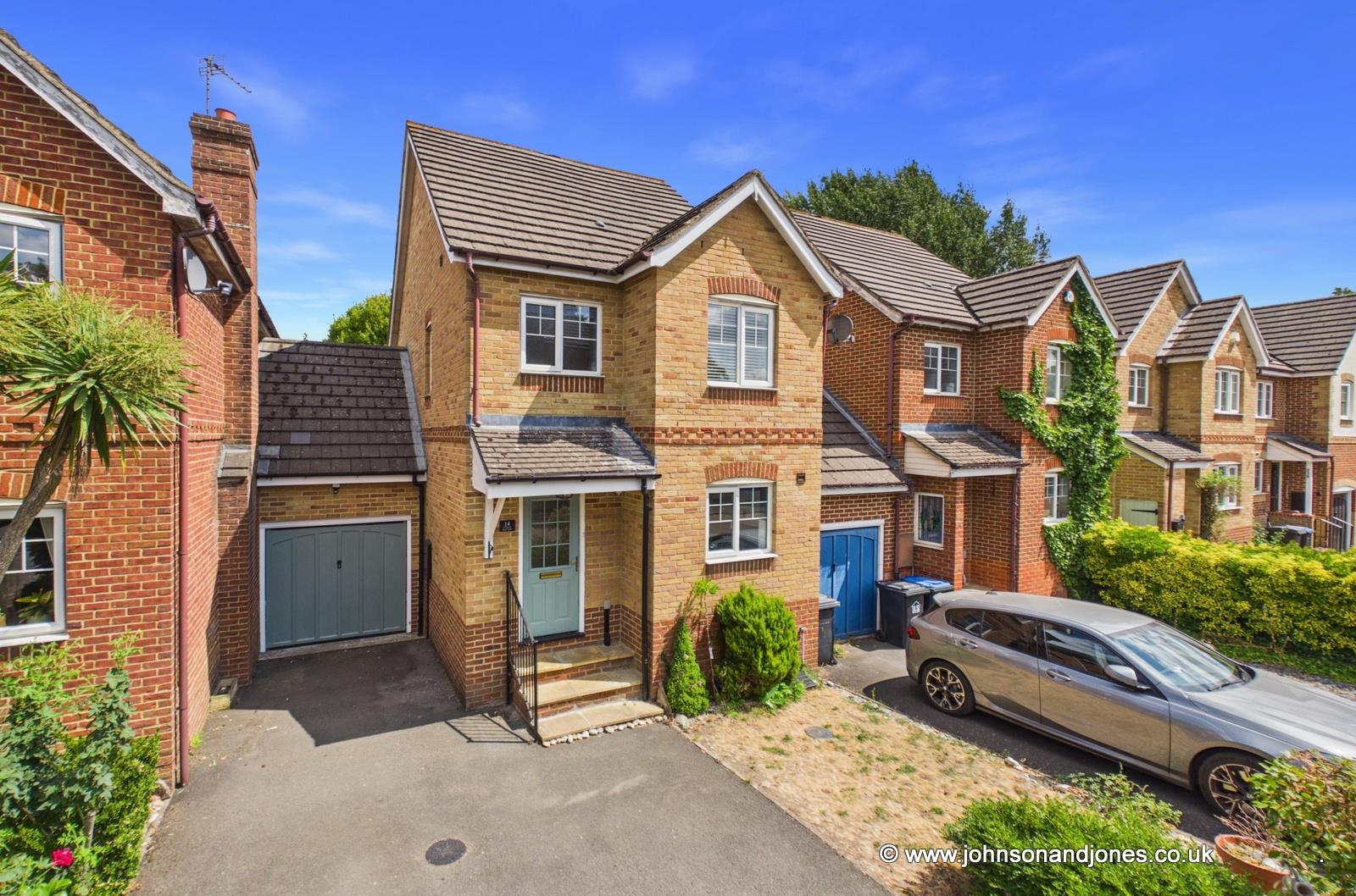 Twynersh Avenue, Chertsey, KT16