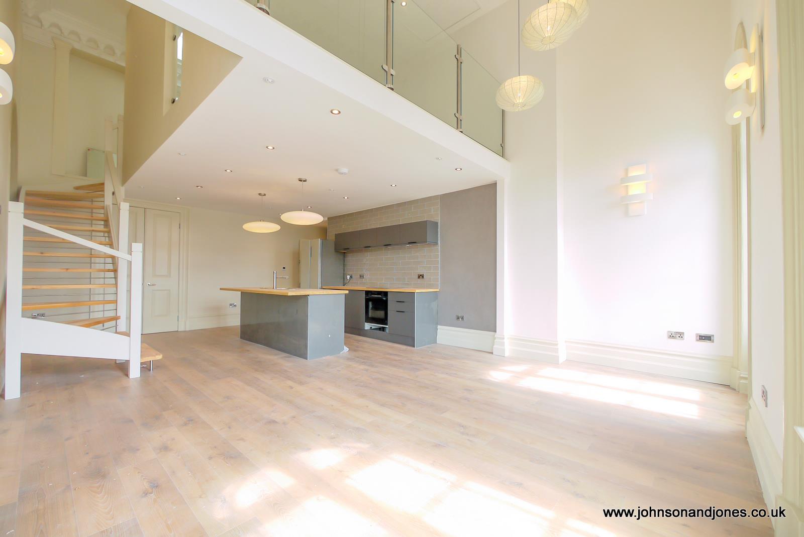 9 London Street, Chertsey, KT16