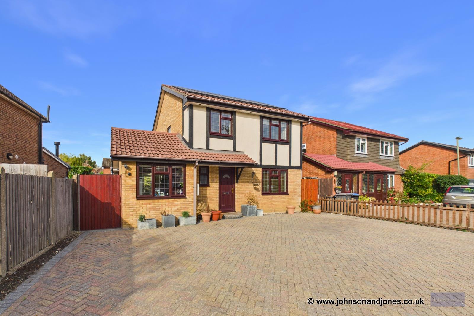 Little Green Lane, Chertsey, KT16